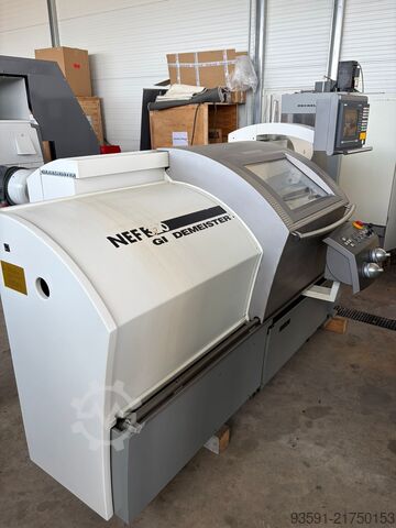 Cycle-controlled lathe Gildemeister NEF 320