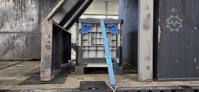 Shredder for hollow bodies, pallets, etc. ZENO ZTLL 1600x1800