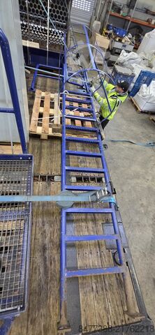 Shredder for hollow bodies, pallets, etc. ZENO ZTLL 1600x1800