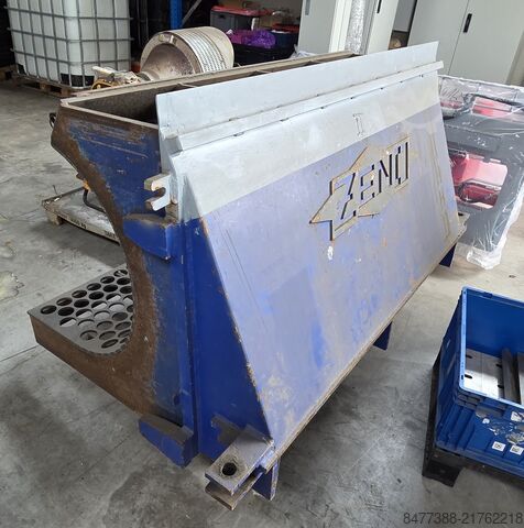 Shredder for hollow bodies, pallets, etc. ZENO ZTLL 1600x1800