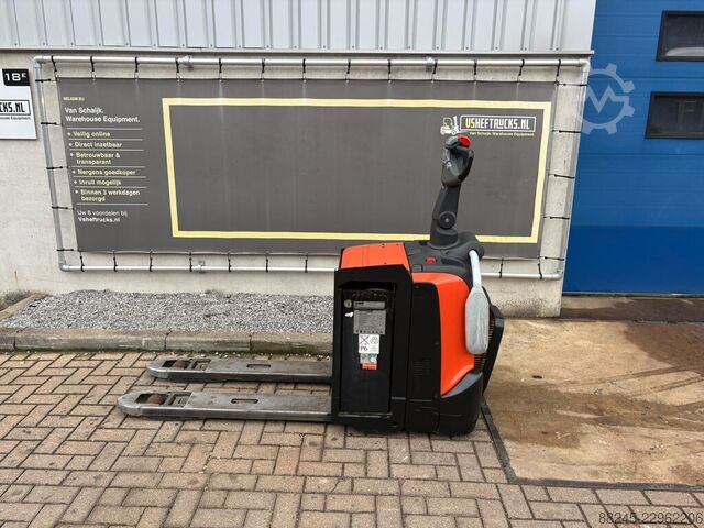 VS-23157 Elektrischer Mitfahr-Gabelhubwagen BT LPE200 BT LPE200