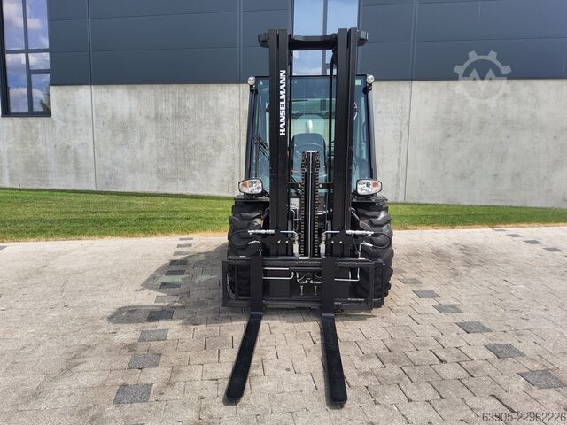 Geländestapler Manitou MC 25-4