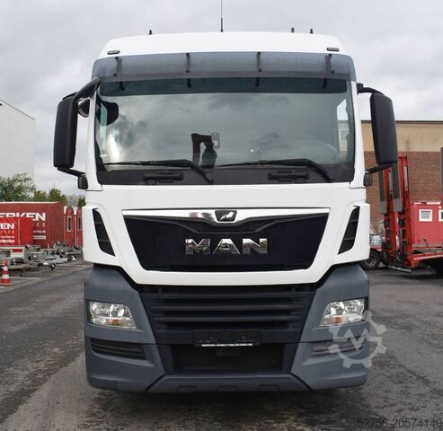 Standard tractor MAN TGX 18.420
