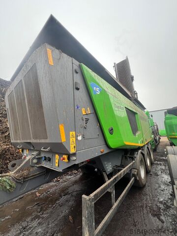 Mobile shredding plant Doppstadt Inventhor Type 6