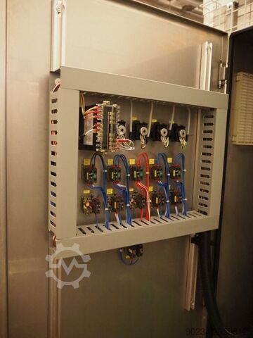 Pilotażowa/pół-techniczna kwasoodporna suszarnia taśmowa Neuweiler AG NEUWEILER AG Pilot Plant Belt Dryer