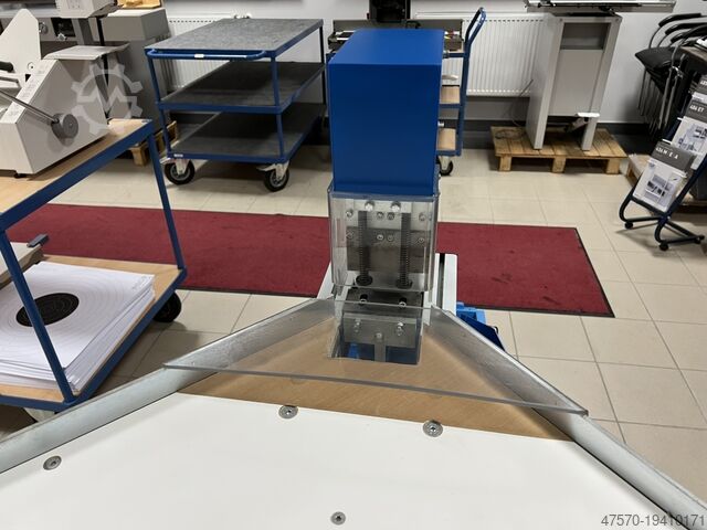 Eckenschneider für Hardcover-Umschläge Samed Innovazioni MM 1 Corner cutter for hardcovers