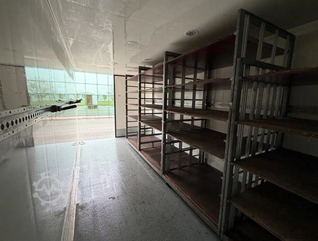 Refrigerator body van IVECO EuroCargo 75 E16 JUNGE ISOLATED BOX MITSUBISHI C