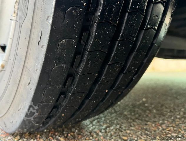 Refrigerator body van IVECO EuroCargo 75 E16 JUNGE ISOLATED BOX MITSUBISHI C