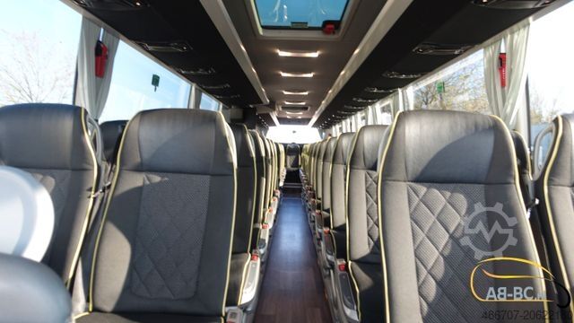 Motor coach MERCEDES-BENZ Tourismo RHD, 55 Sitze, Euro 6