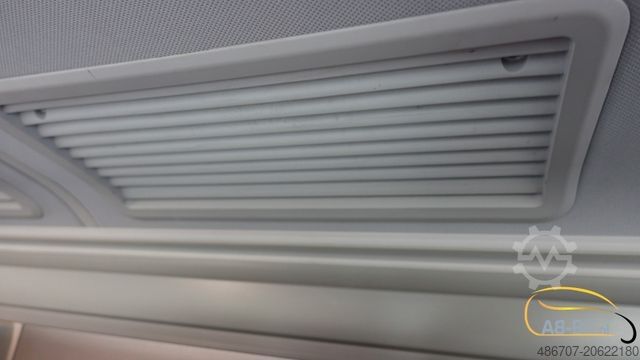 Motor coach MERCEDES-BENZ Tourismo RHD, 55 Sitze, Euro 6