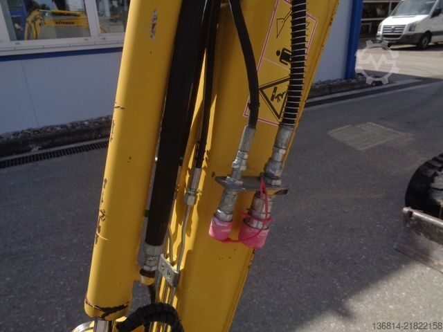 Mini excavator KOMATSU PC16R Powertilt + GL