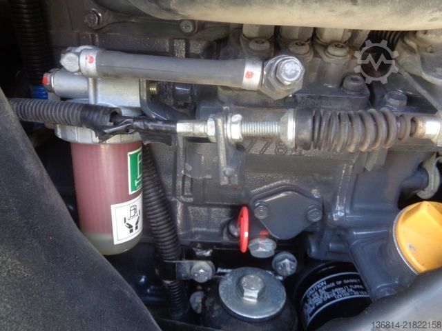 Mini excavator KOMATSU PC16R Powertilt + GL