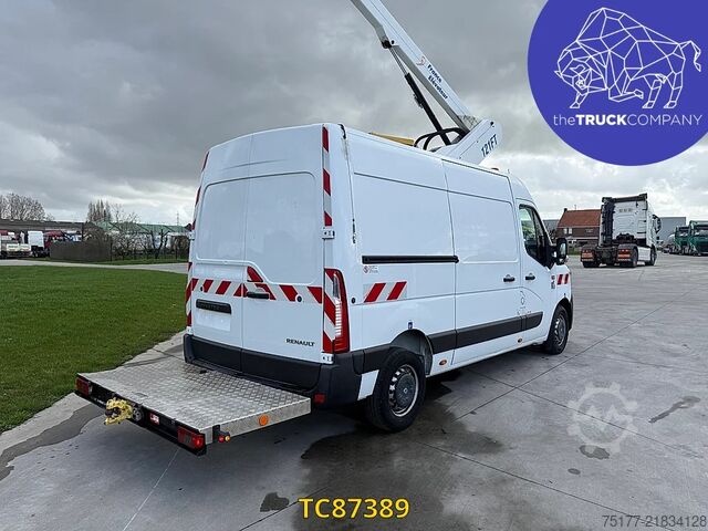 Lifting platform Renault Master 145.35 nacelle
