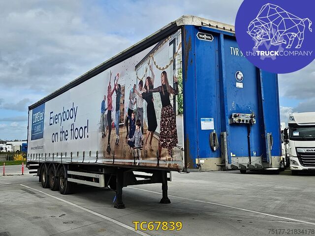 Sliding tarpaulins Vanhool 