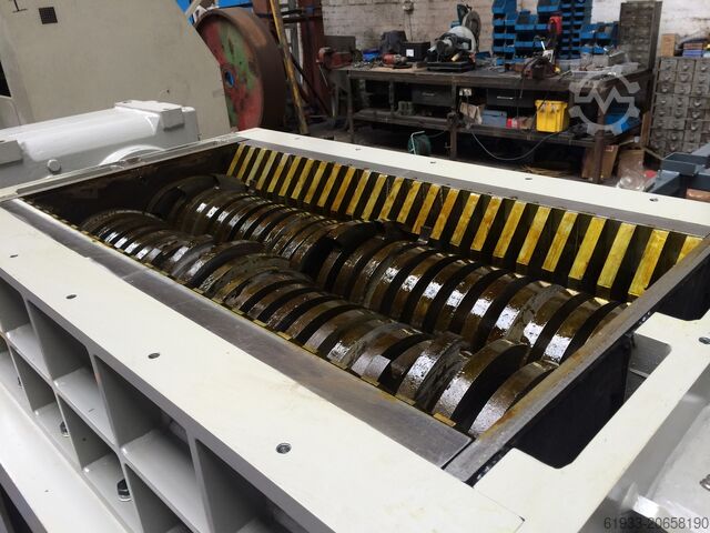 Twin Shaft Shredder Genox M800