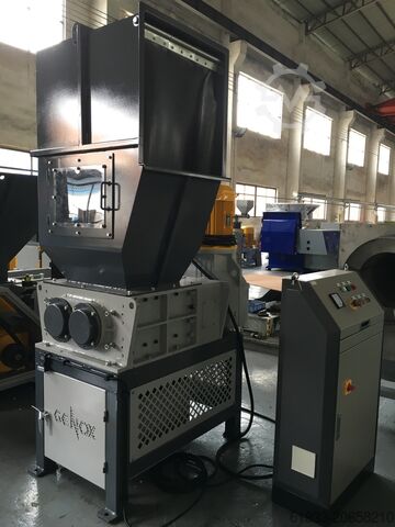 Twin Shaft Shredder Genox M400