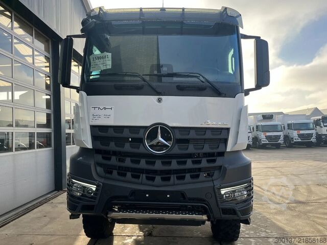 Chassis with cab Mercedes-Benz Arocs 3340 A 6x6 Chassis Cabin