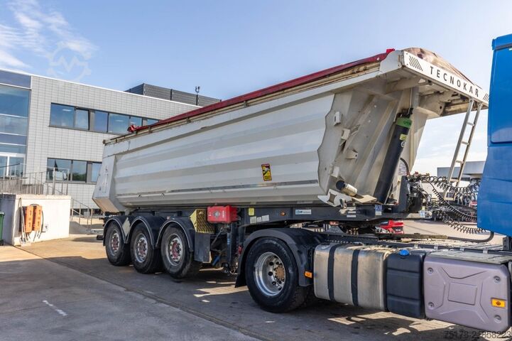 Tipper TECNOKAR HARDOX 26m3+BACHE