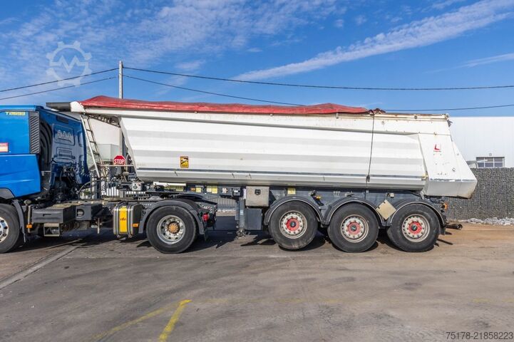 Tipper TECNOKAR HARDOX 26m3+BACHE