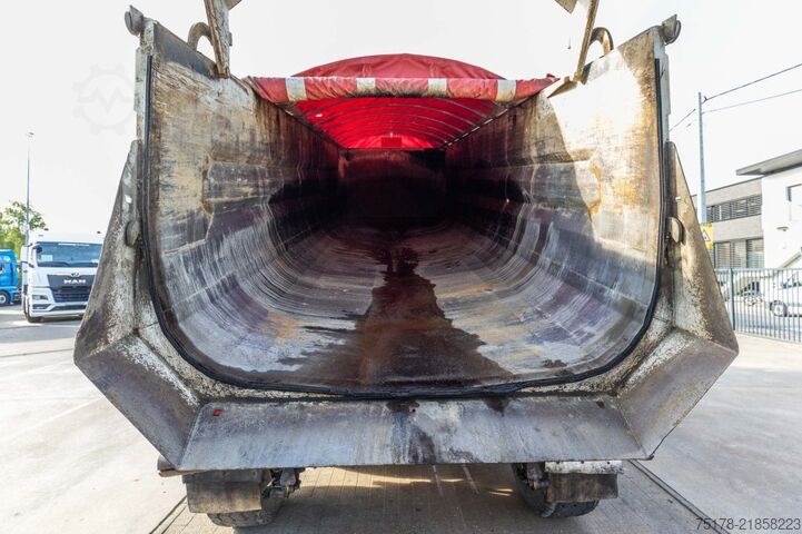Tipper TECNOKAR HARDOX 26m3+BACHE