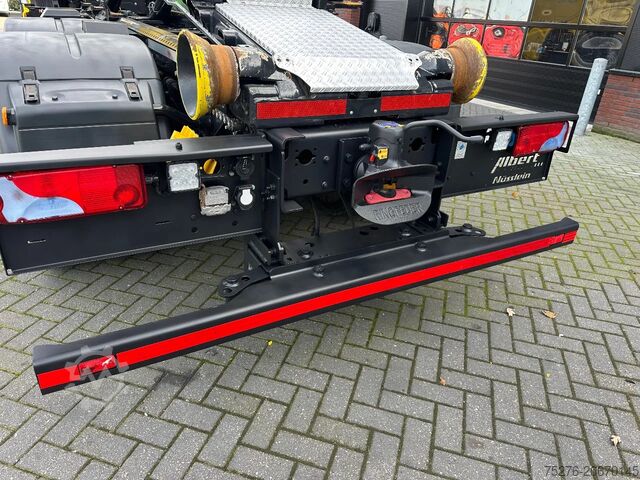 Hook arm system MAN TGS 26.510 BL 6x4 Hooklift Euro 6D Retarder