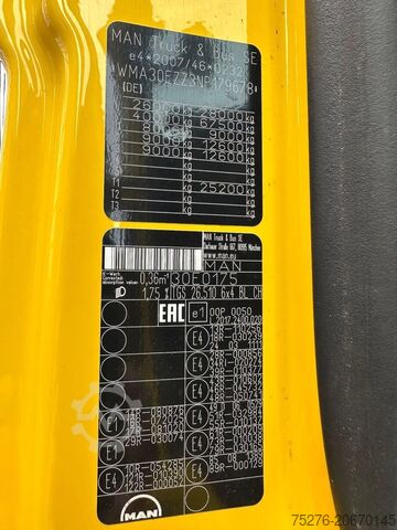 Hook arm system MAN TGS 26.510 BL 6x4 Hooklift Euro 6D Retarder