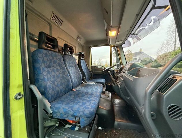 Box truck IVECO EuroCargo 120 EL18 EURO 5 ONLY 105.100 KM SAXAS