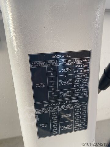 Härteprüfmaschine Mitutoyo Rockwell DUROTWIN DT-10