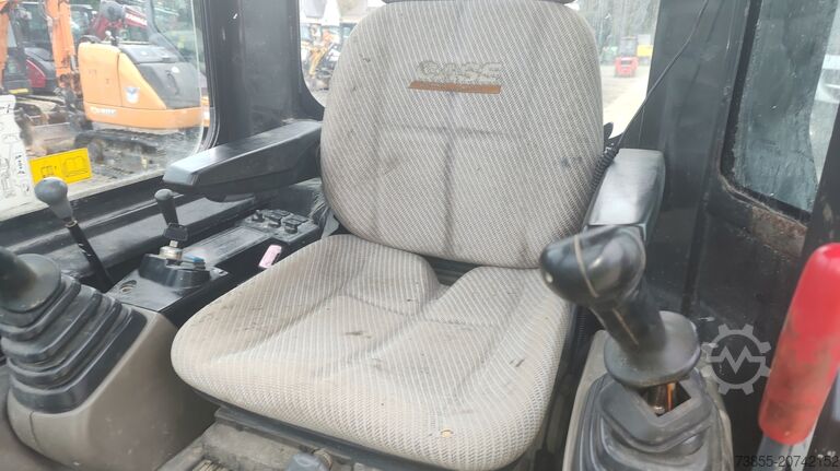 Minibagger < 7t Case CX50B with 3 excavator buckets