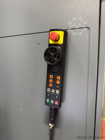 CNC - Bearbeitungszentrum Horizontal - 5 Achsen HANDTMANN / BAVIUS HBZ Trunnion 120