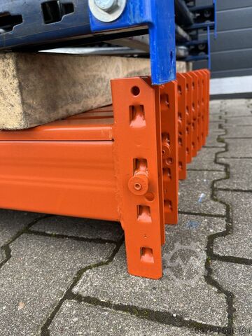 Palettenregal Schwerlastregal Hochregal Mecalux / 30,66 lfm. / Ständer: 2.800 x 1.100 mm / Traversen: 2.700 mm