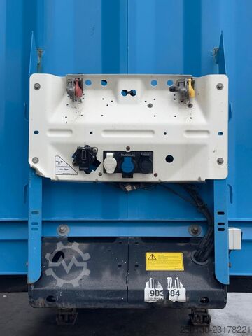 Auflieger mit Pritsche & Plane KRONE SD Curtainsider/EDSCHA/Liftachse/Box