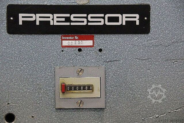 Printing-embossing-stamping machine (defective) Pressor P18