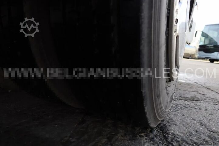 Minibus Otokar Navigo U / 7.8m / Airco / Lift / Manual