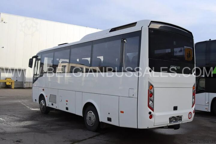 Minibus Otokar Navigo U / 7.8m / Airco / Lift / Manual