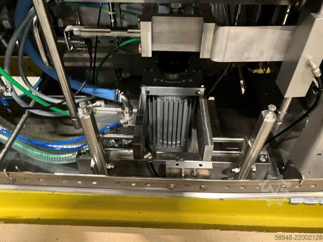 MULTIVAC thermoforming packaging machine Multivac R145