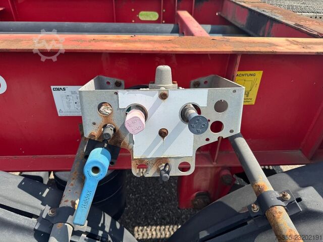 Schmitz Cargobull SCF24 20 FT Chassis / Tank / ADR / BPW Axles / Discbrakes LT4064 Schmitz Cargobull SCF24 20 FT Chassis / Tank / ADR / BPW Axles / ...