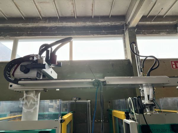 Spritzgießmaschine Arburg 470C 1500-400