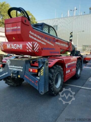 Telescopic arm forklift MAGNI RTH 5.21 Smart