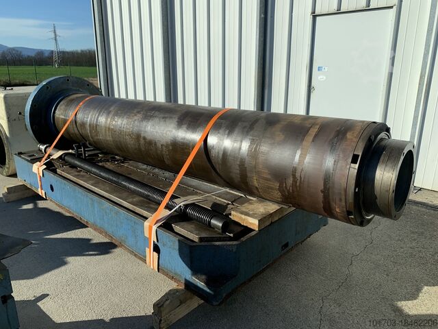 Radial Drilling Machine GSP 49S22