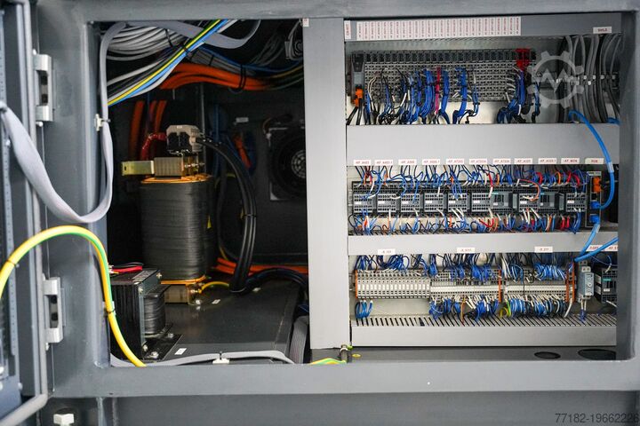 Injection molding machine FERROMATIK MILACRON eQ-280 - 2290