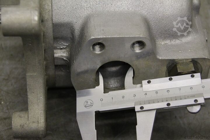 Hydraulic pump unbekannt 978 7311-7418  1430 2