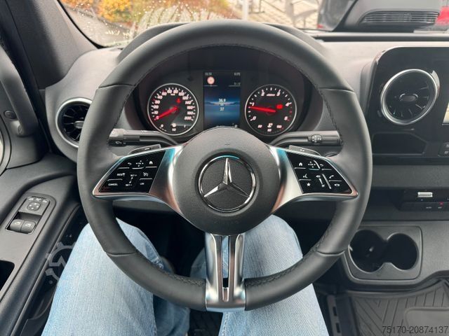 High top van MERCEDES-BENZ Sprinter 319 CDI 4325 LED Klimaautom Kamera