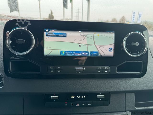 High top van MERCEDES-BENZ Sprinter 319 CDI 4325 Klima Kamera LED