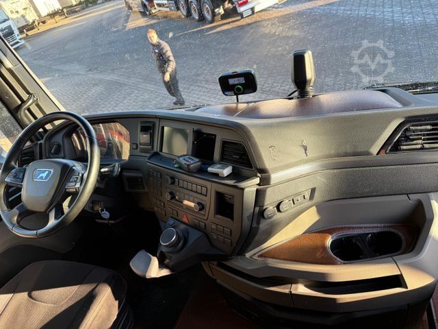 Standard SZM MAN TGX 18.510 Top Ausstattung Schubboden Hydraulik