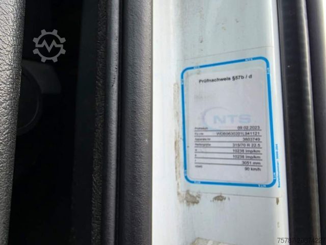 Wechselfahrgestell LKW MERCEDES-BENZ 2545 BDF, Multiwechsler,neue Injektoren+ Ölpumpe