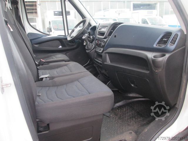 Van chassis IVECO 35 C14*Fahrgestell*