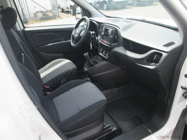 Box van FIAT Doblo 1.6  *Isolierter Koffer*Euro6*51700 Km*