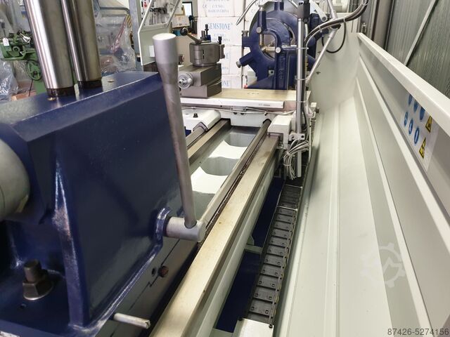Leit- und Zugspindeldrehmaschine Rogi WL560x2000