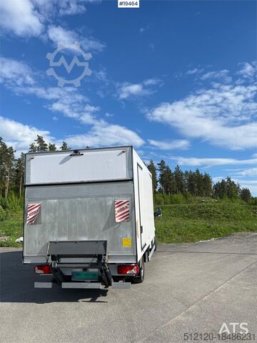 Koffer Mercedes-Benz Sprinter 316CDI Box truck w/ Lift. 115,000 km.